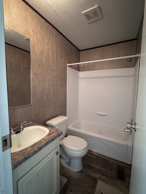 1A Leila Dr - Photo 3 of 9