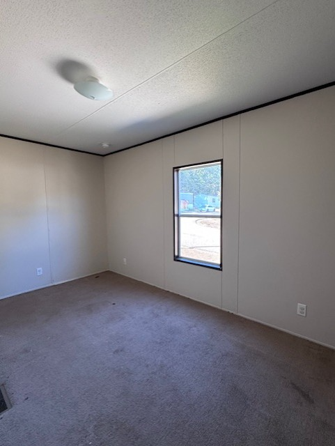 1A Leila Dr - Photo 4 of 9