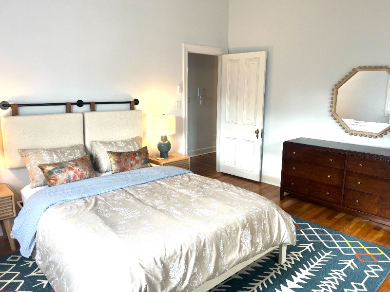 250 E Market St #3 - Photo 2 of 16