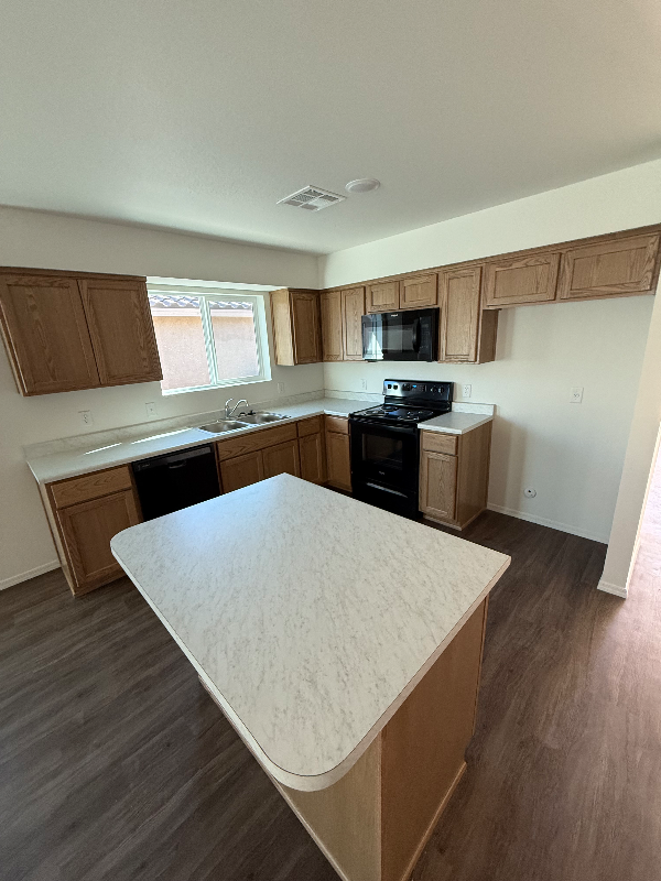 7970 E 46th St - Photo 6 of 16