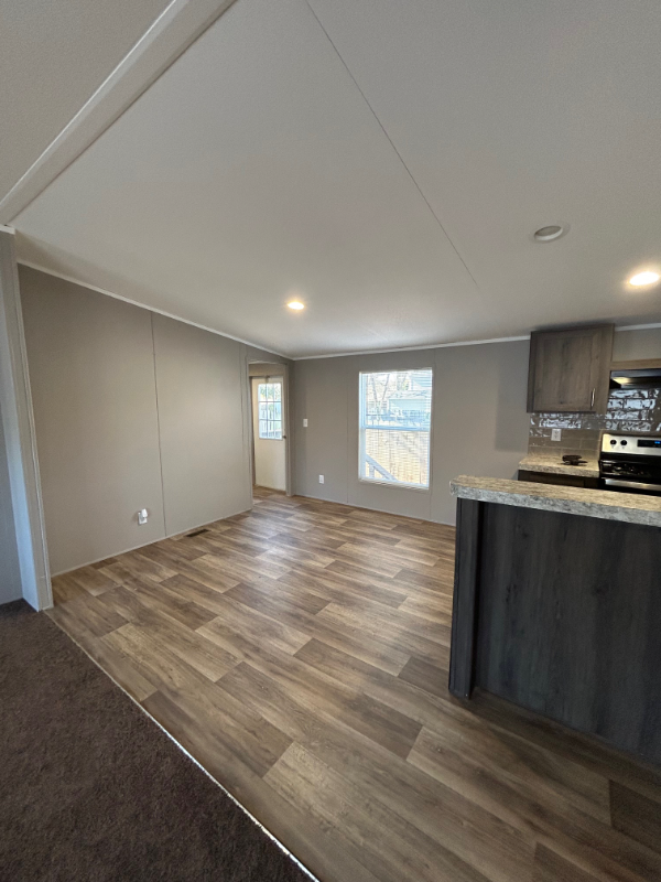 3000 S 9th Ave #5 - Photo 3 of 10