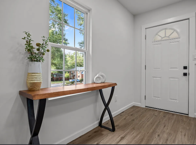 1213 S Bloodworth St - Photo 3 of 20