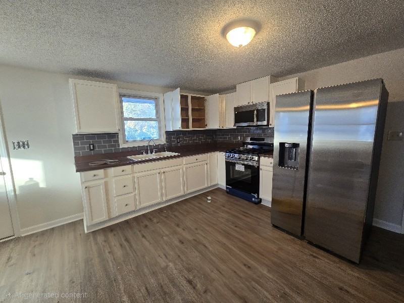 1321 W May Ave - Photo 2 of 12