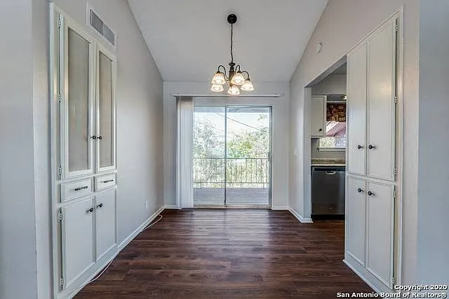 9503 Powhatan Dr #102 - Photo 5 of 13