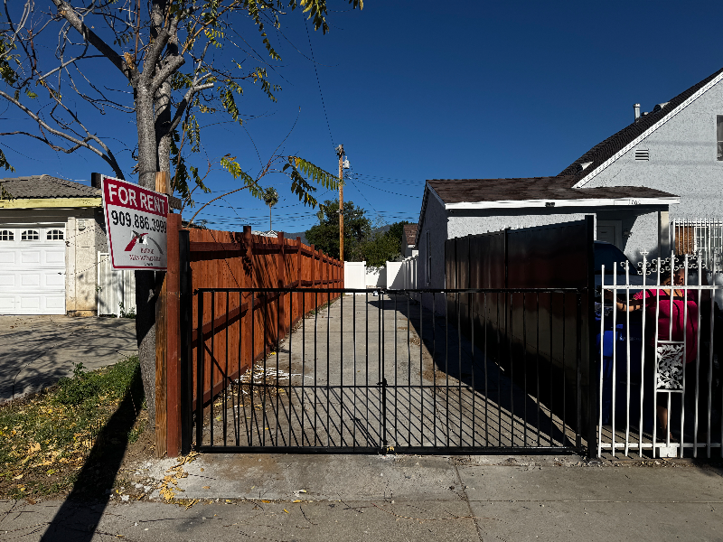 1764 W 28th St #ADU - Photo 2 of 17