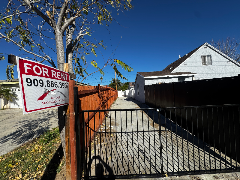 1764 W 28th St #ADU - Photo 4 of 17