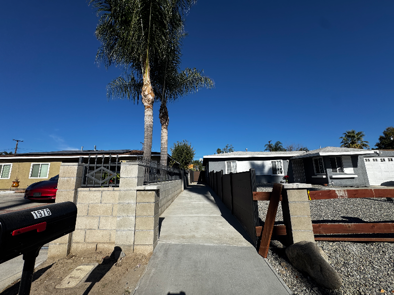 1976 W 18th St #ADU - Photo 2 of 15