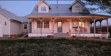 featured image of 16020 Union Rd