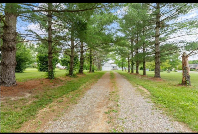 16020 Union Rd - Photo 2 of 20