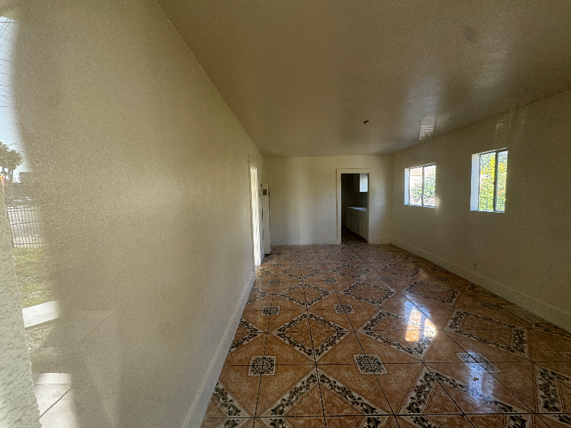 788 W 13th St - Photo 4 of 15