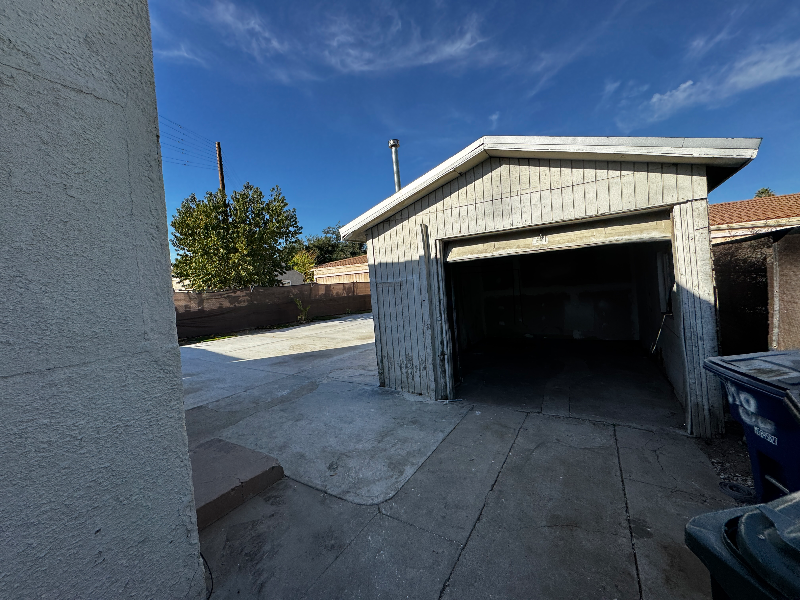 788 W 13th St - Photo 6 of 15