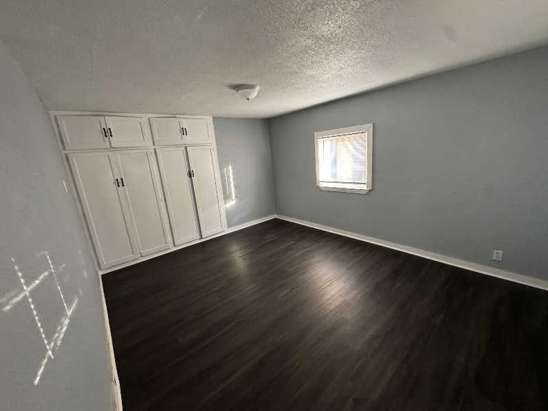 1707 N Pershing Ave - Photo 3 of 13