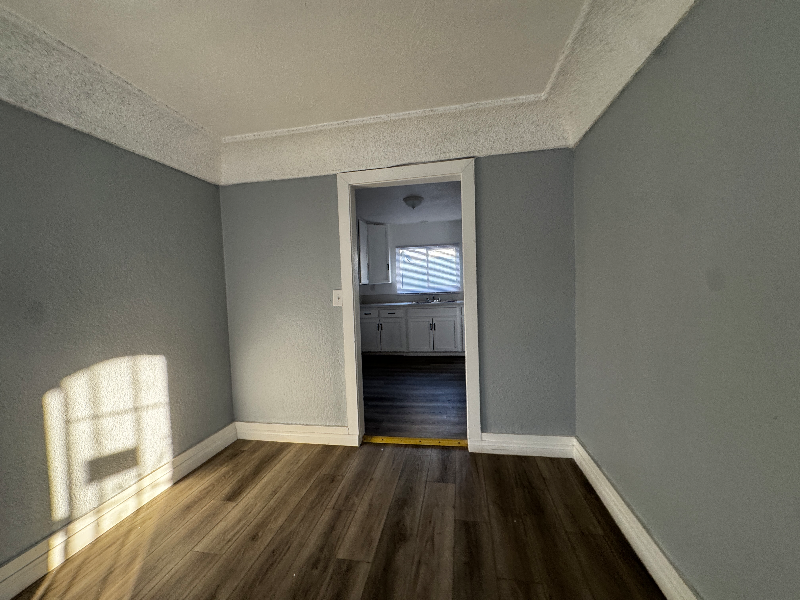 1707 N Pershing Ave - Photo 5 of 13