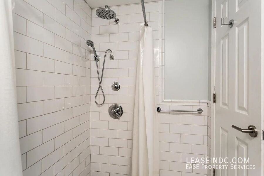 1507 Vermont Ave Nw #1 - Photo 7 of 17