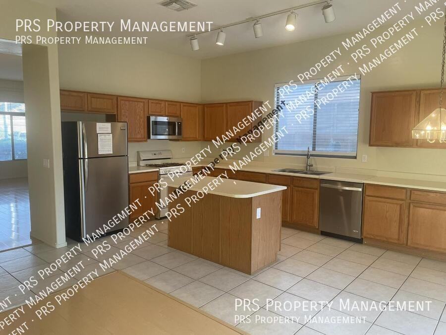 2165 W Olive Way - Photo 4 of 20