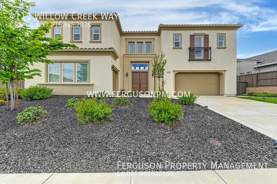 4111 Willow Creek Way - Photo 3 of 50