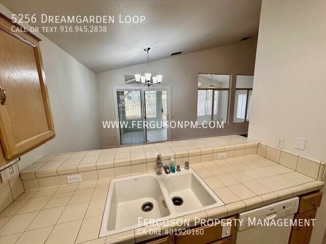 5256 Dreamgarden Loop - Photo 4 of 20