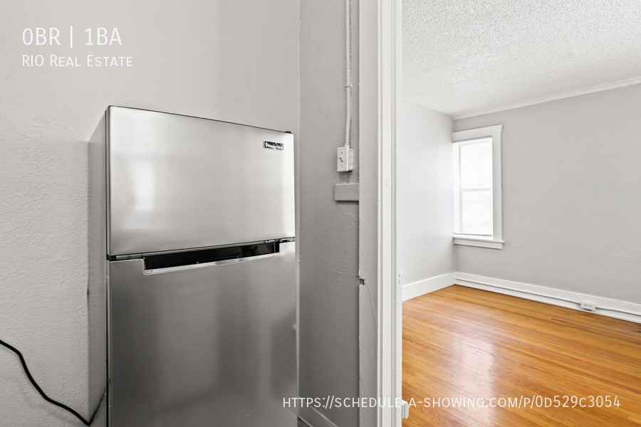 1115 N Logan St #106 - Photo 6 of 39