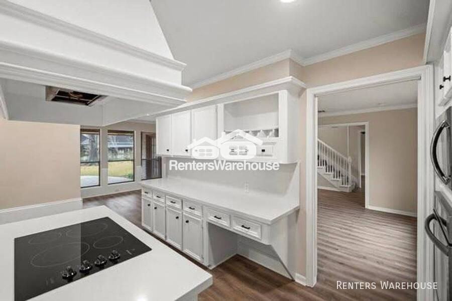 16627 Aldenham Pl - Photo 6 of 23