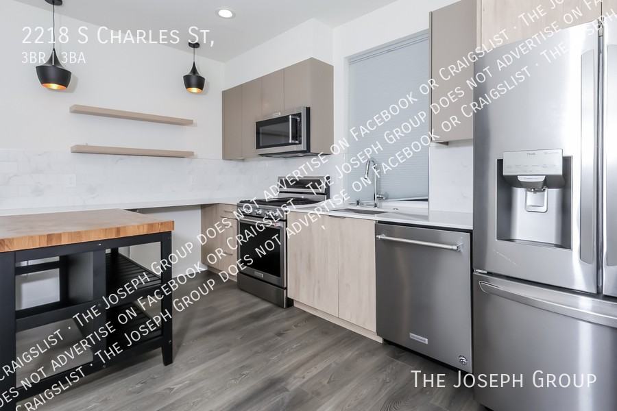 2218 S Charles St - Photo 5 of 28