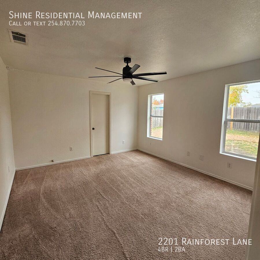 2201 Rainforest Ln - Photo 6 of 13