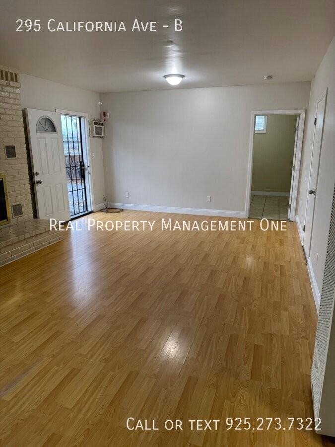 295 California Ave #B - Photo 7 of 21