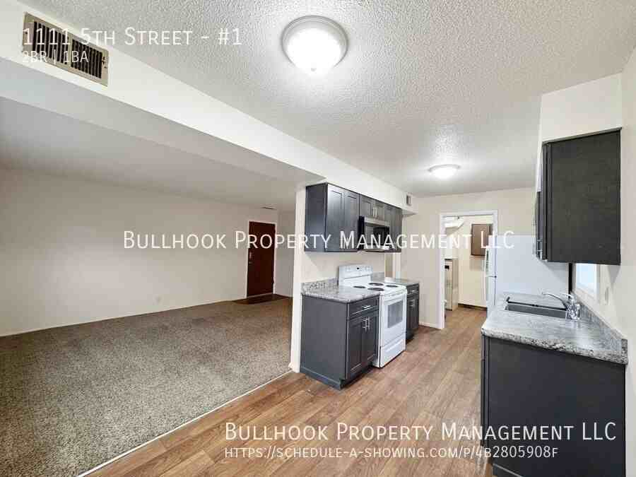 1111 5th St #1 - Photo 7 of 22