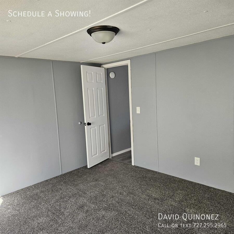 5722 Blissfield Ct - Photo 6 of 10