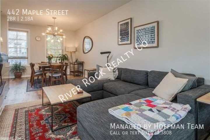 442 Maple St - Photo 3 of 14