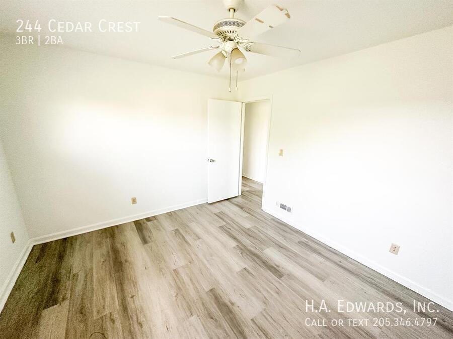 244 Cedar Crst - Photo 5 of 7