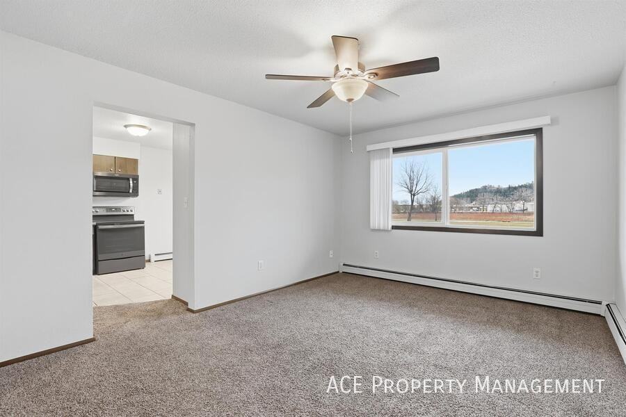 733 Dakota Dr #102 - Photo 2 of 12