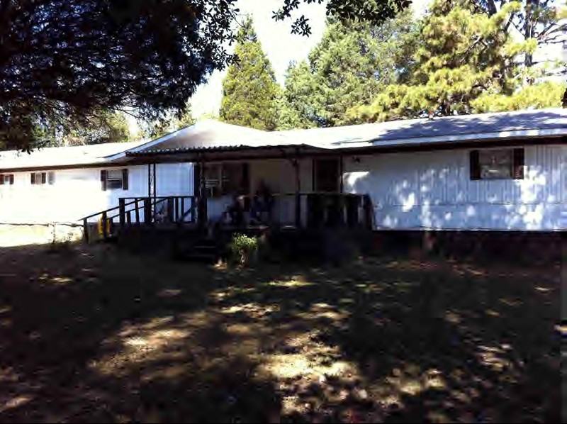 231 Dillon Ln - Photo 2 of 14