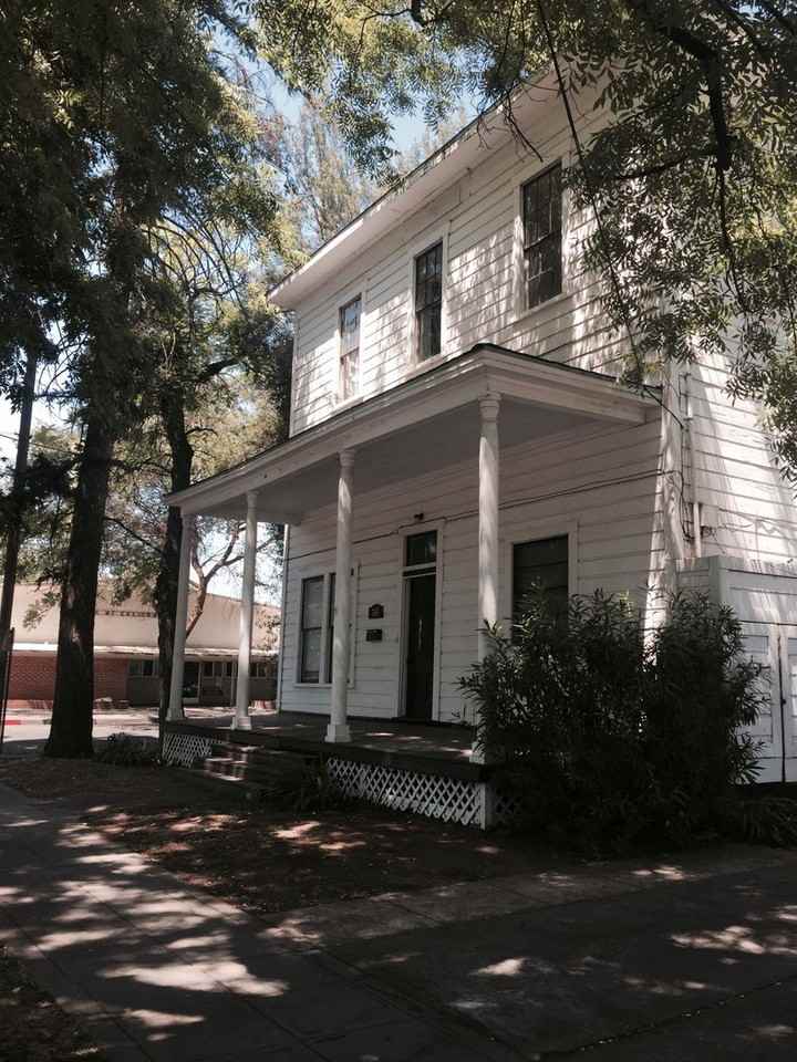 703 Salem St #5 - Photo 5 of 7