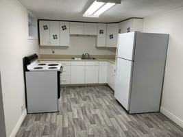 featured image of 562 S Main St #B