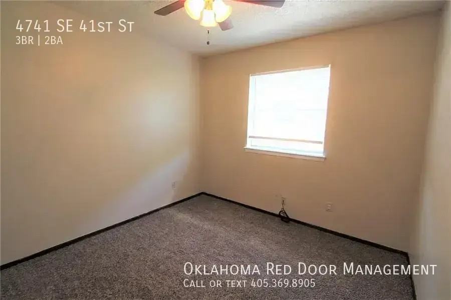 4741 Se 41st St - Photo 5 of 13