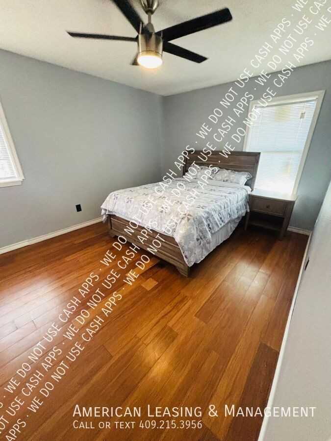 1385 Howell St - Photo 7 of 13