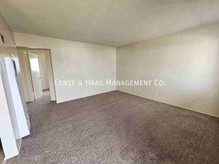 9119 Rose St #08 - Photo 3 of 10