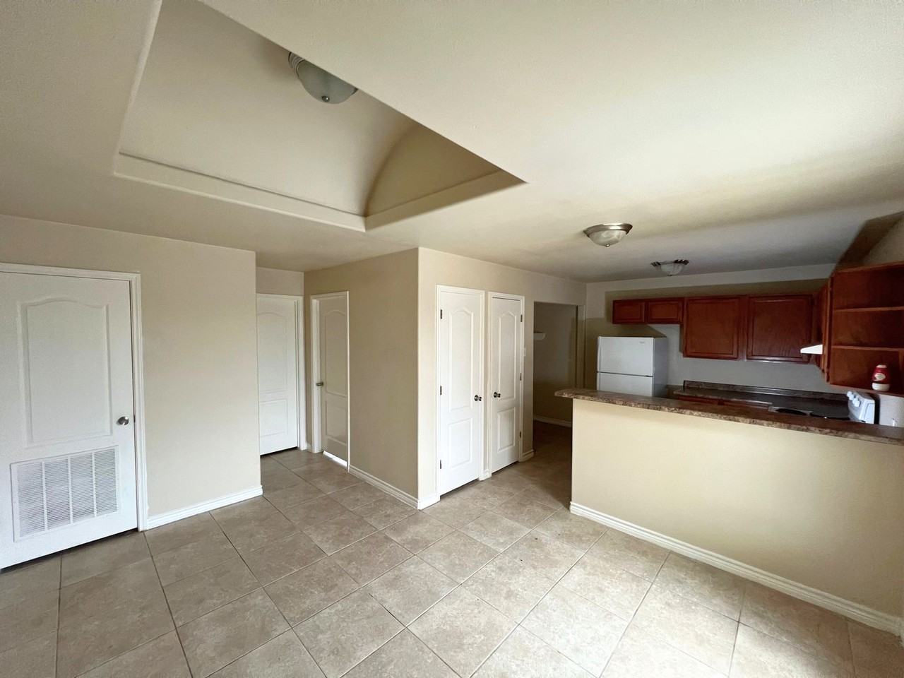 Los Ebanos - Photo 6 of 17