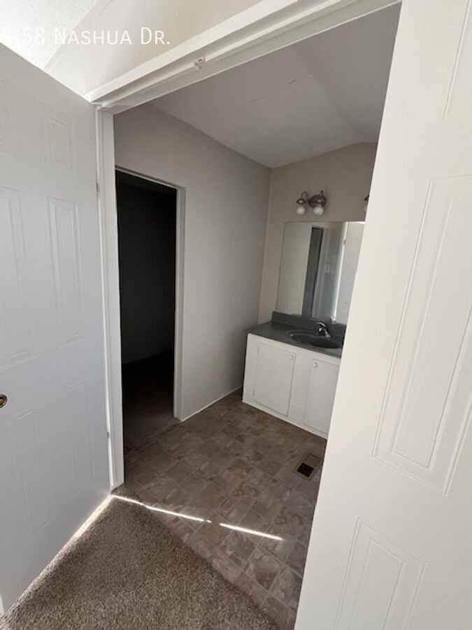 58 Nashua Dr - Photo 6 of 7