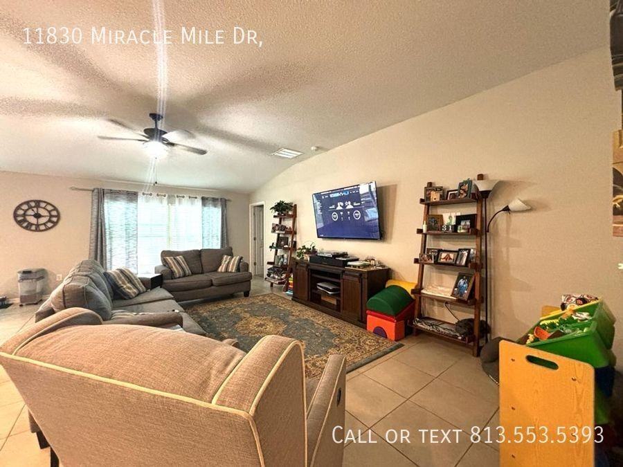 11830 Miracle Mile Dr - Photo 6 of 14