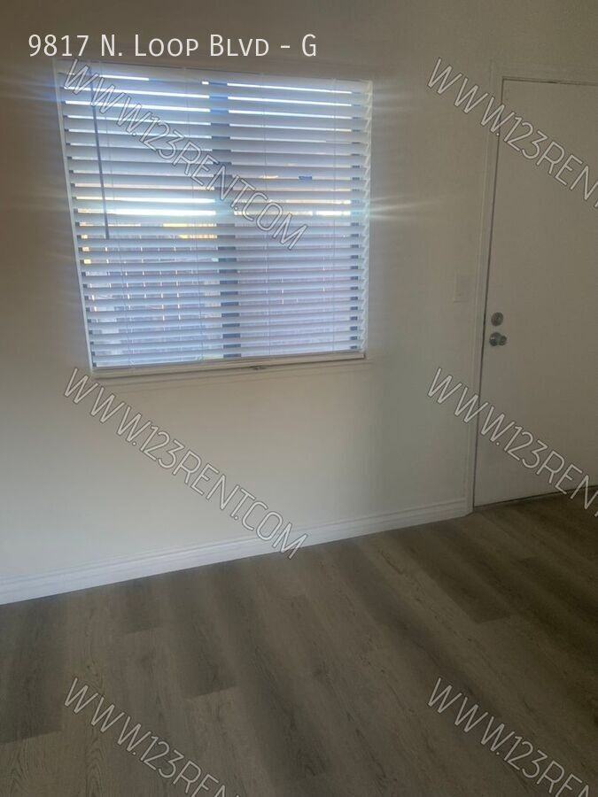 9817 N Loop Blvd #G - Photo 4 of 9