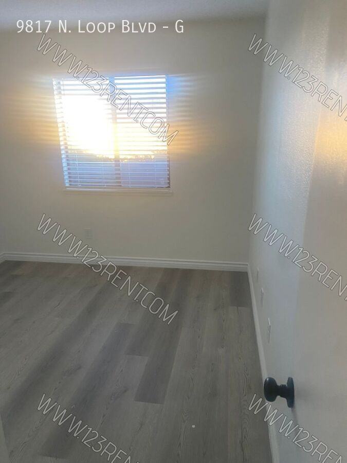 9817 N Loop Blvd #G - Photo 5 of 9