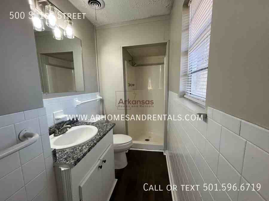 500 S 1st St - Photo 7 of 10