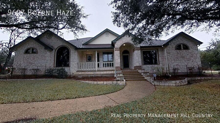 9607 Boerne Haze - Photo 2 of 31