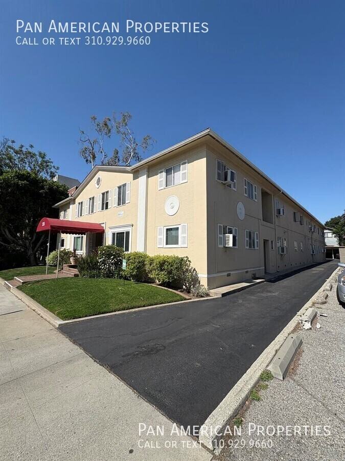 335 S Los Robles Ave #F - Photo 6 of 27