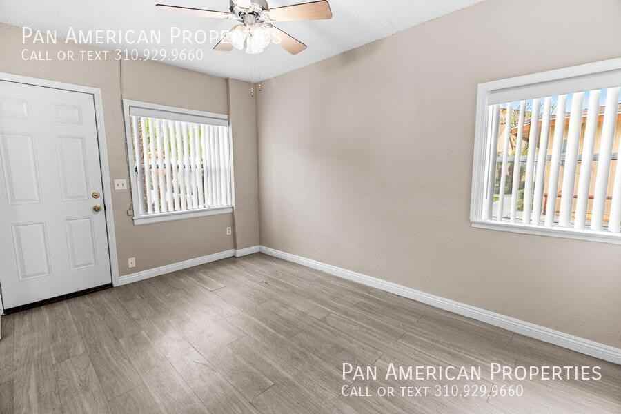 15443 Van Buren St - Photo 7 of 32