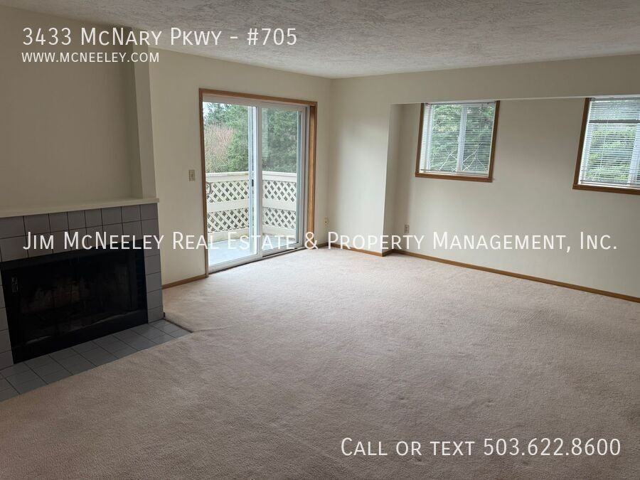 3433 Mcnary Pkwy #705 - Photo 4 of 15