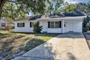 featured image of 230 S Shore Dr