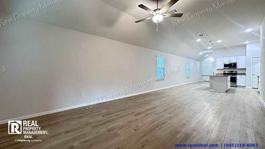 2505 Mcnally Dr - Photo 6 of 26