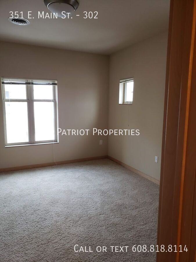 351 E Main St #302 - Photo 4 of 11